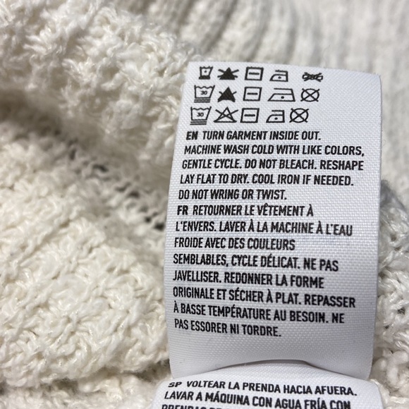 Ivory color American eagle outfitter lace up front long sleeve sweater medium - Picture 7 of 8